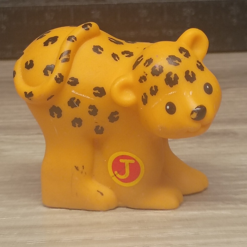2004 rare Fisher Price Little People Alphabet Zoo Replacement Animal "J" jaguar